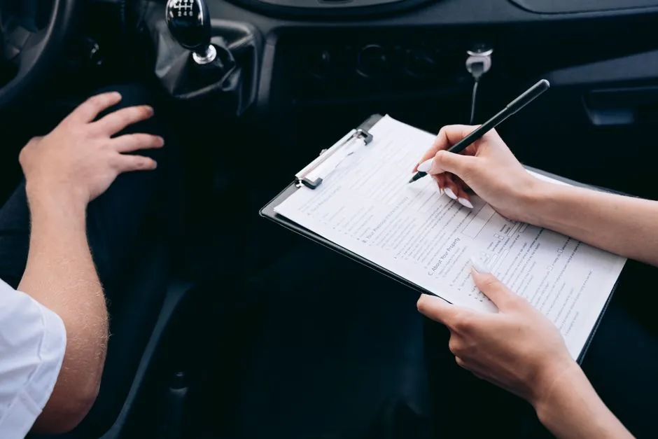 Accident non responsable : les démarches pas à pas